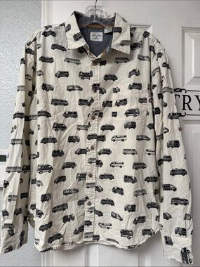 Lightweight Off-White Shirt Jacket with Black Van Print